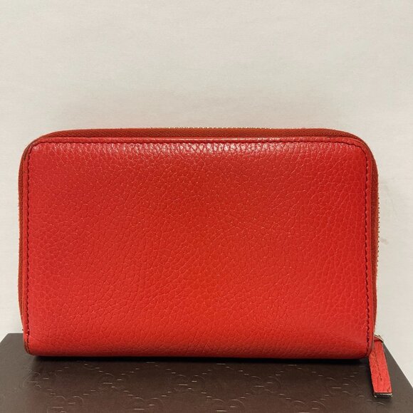 GUCCI Red  Leather Zip Around Wallet - Preowned - Picture 2 of 10